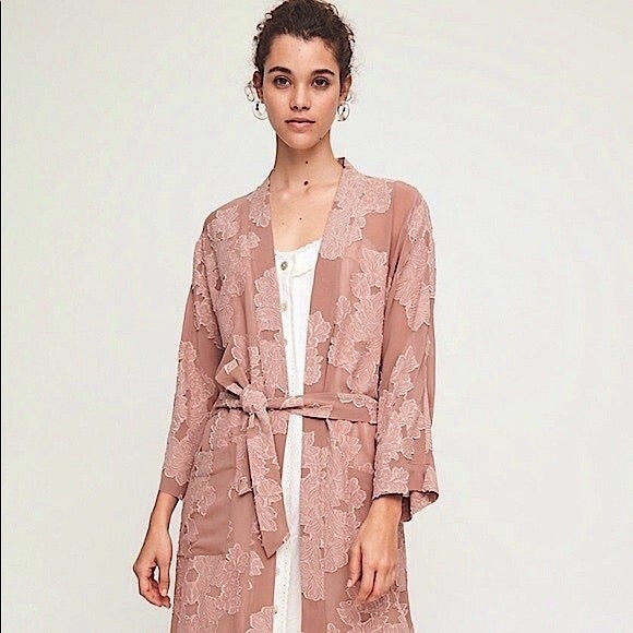 Aritzia Wilfred kimono in Dusty Mauve / pink BoHo Stevie Nicks - Picture 1 of 10
